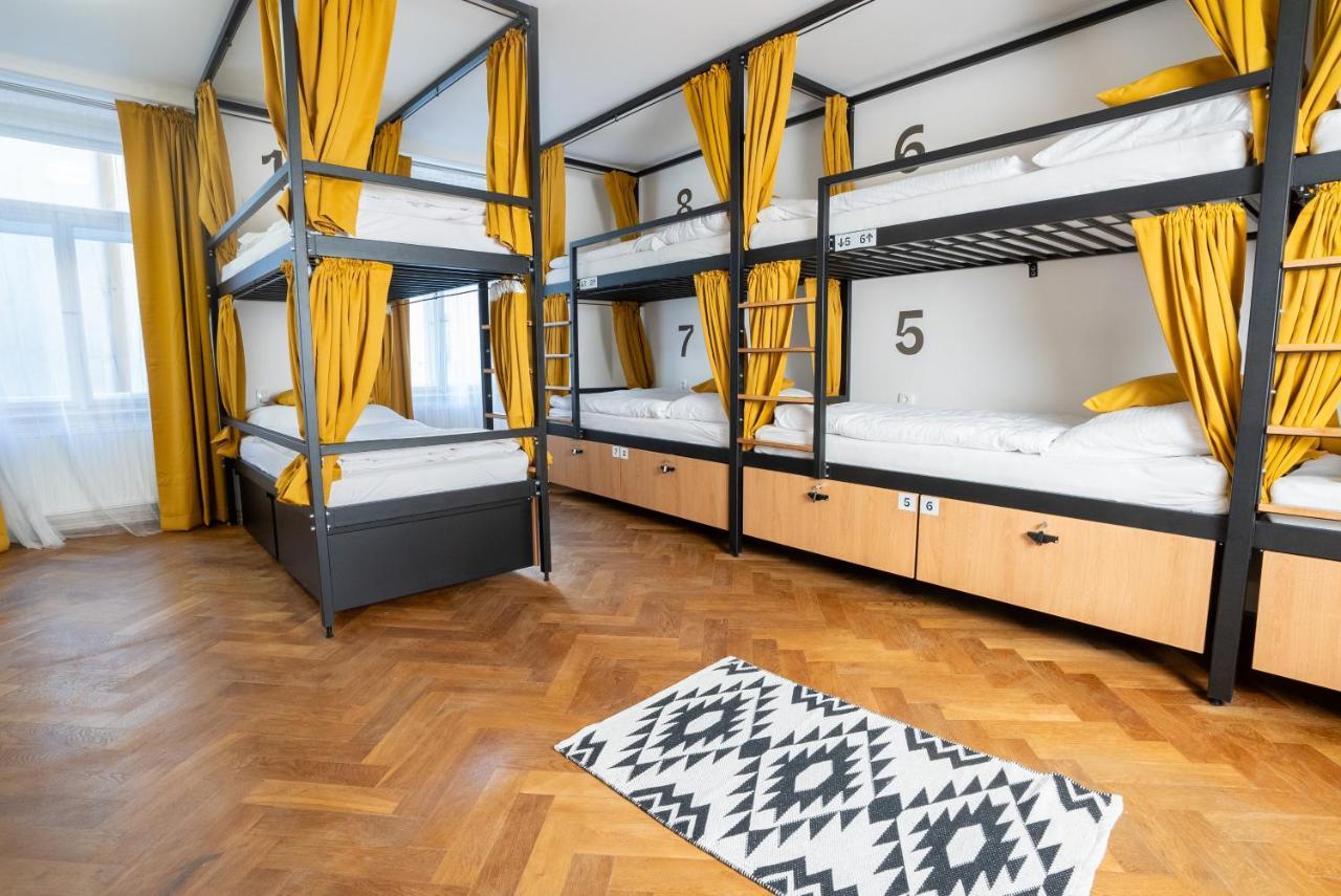 White Wolf House Hostel & Apartments Prague Luaran gambar