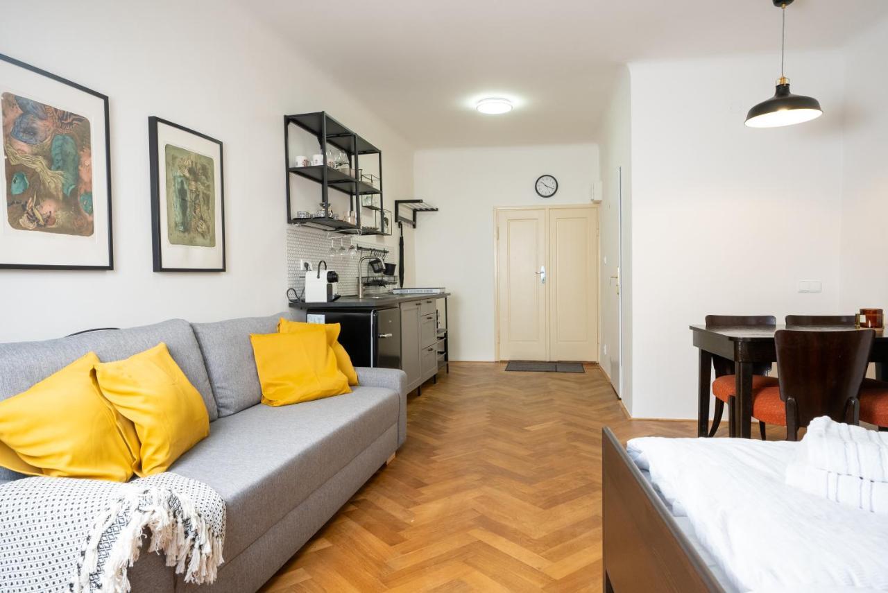 White Wolf House Hostel & Apartments Prague Luaran gambar