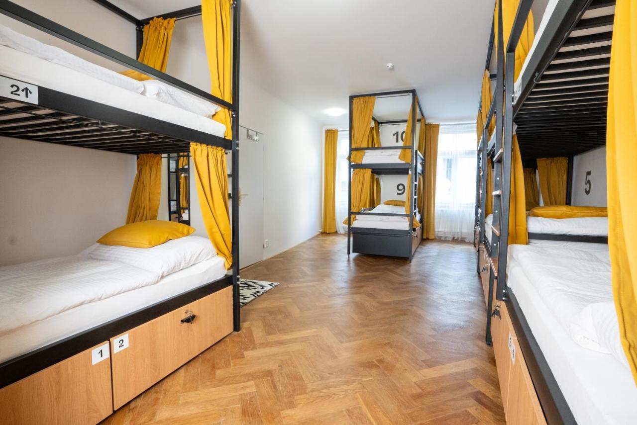 White Wolf House Hostel & Apartments Prague Luaran gambar