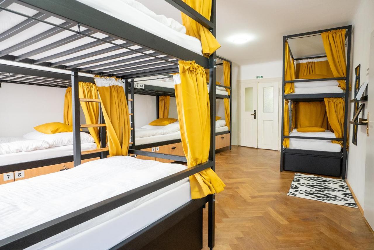 White Wolf House Hostel & Apartments Prague Luaran gambar