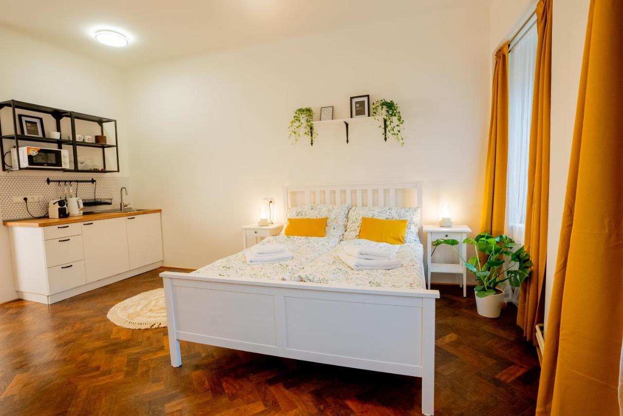 White Wolf House Hostel & Apartments Prague Luaran gambar