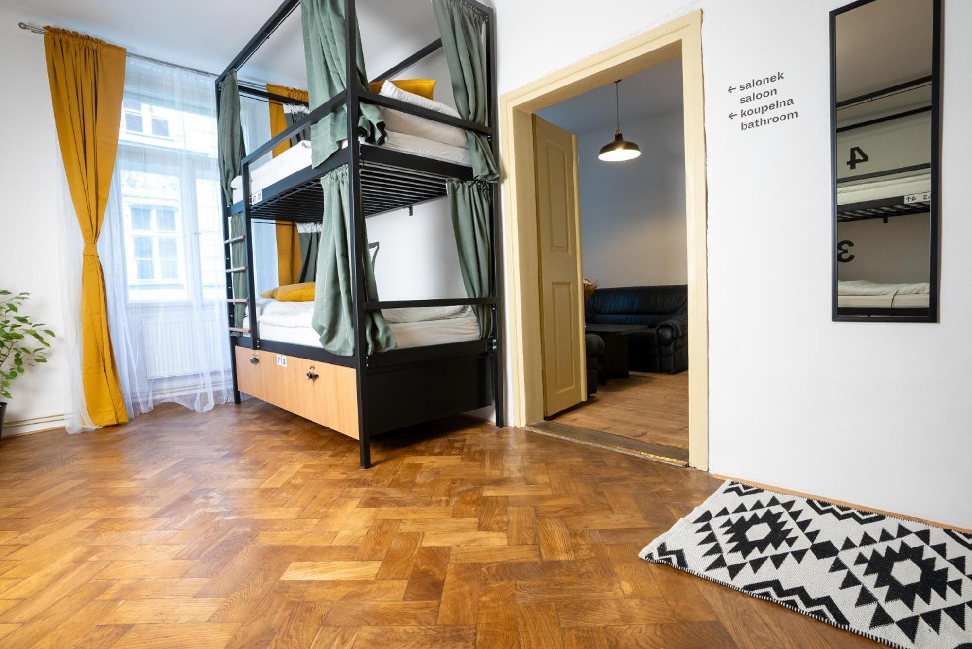 White Wolf House Hostel & Apartments Prague Luaran gambar