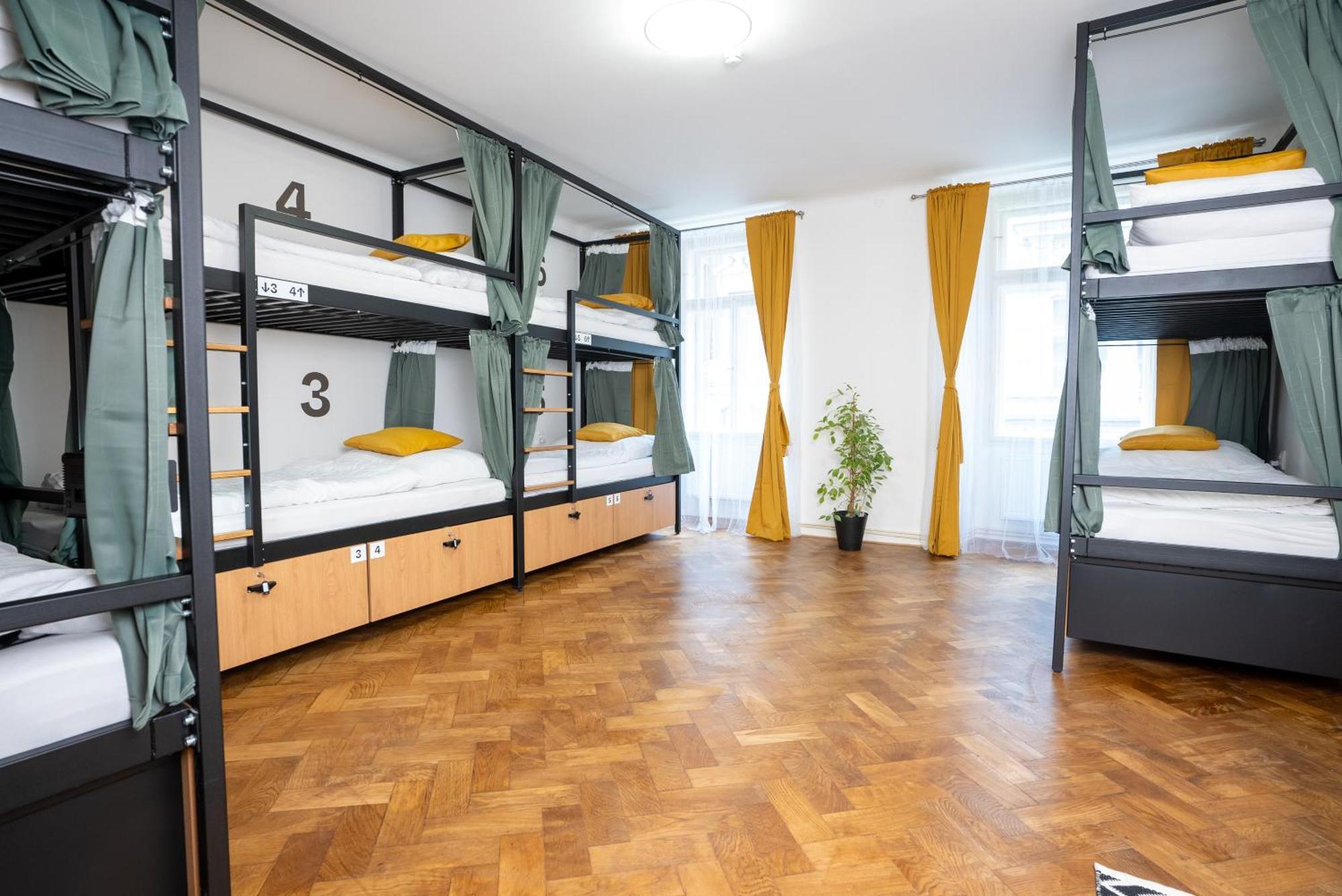 White Wolf House Hostel & Apartments Prague Luaran gambar